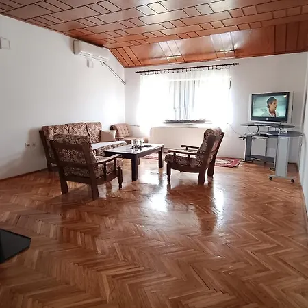 Appartement Trikic *